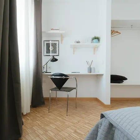 Lejlighedshotel Degli Aranci - Caseta 4*