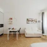Lägenhetshotell Degli Aranci - Caseta 4*