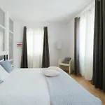 Lägenhetshotell Degli Aranci - Caseta