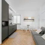 Lägenhetshotell Degli Aranci - Caseta
