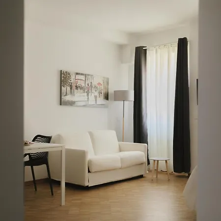 Degli Aranci - Caseta Lejlighedshotel *
