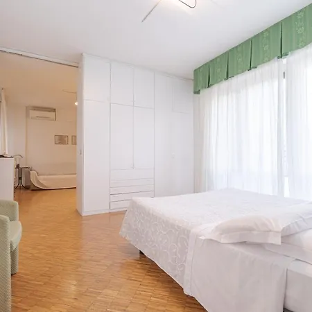 Apartahotel Degli Aranci - Caseta *