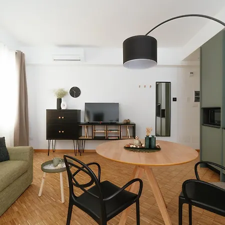 Apartmanhotel Degli Aranci - Caseta Ancona